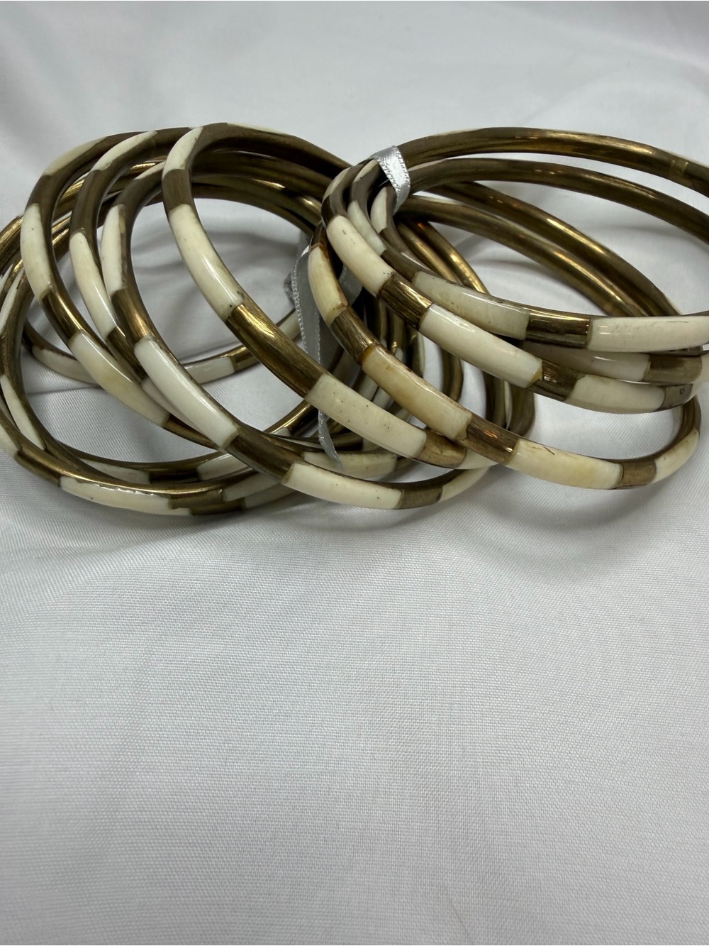 Unbranded Cream and Gold Napkin Rings - Set of Metal Accent Rings